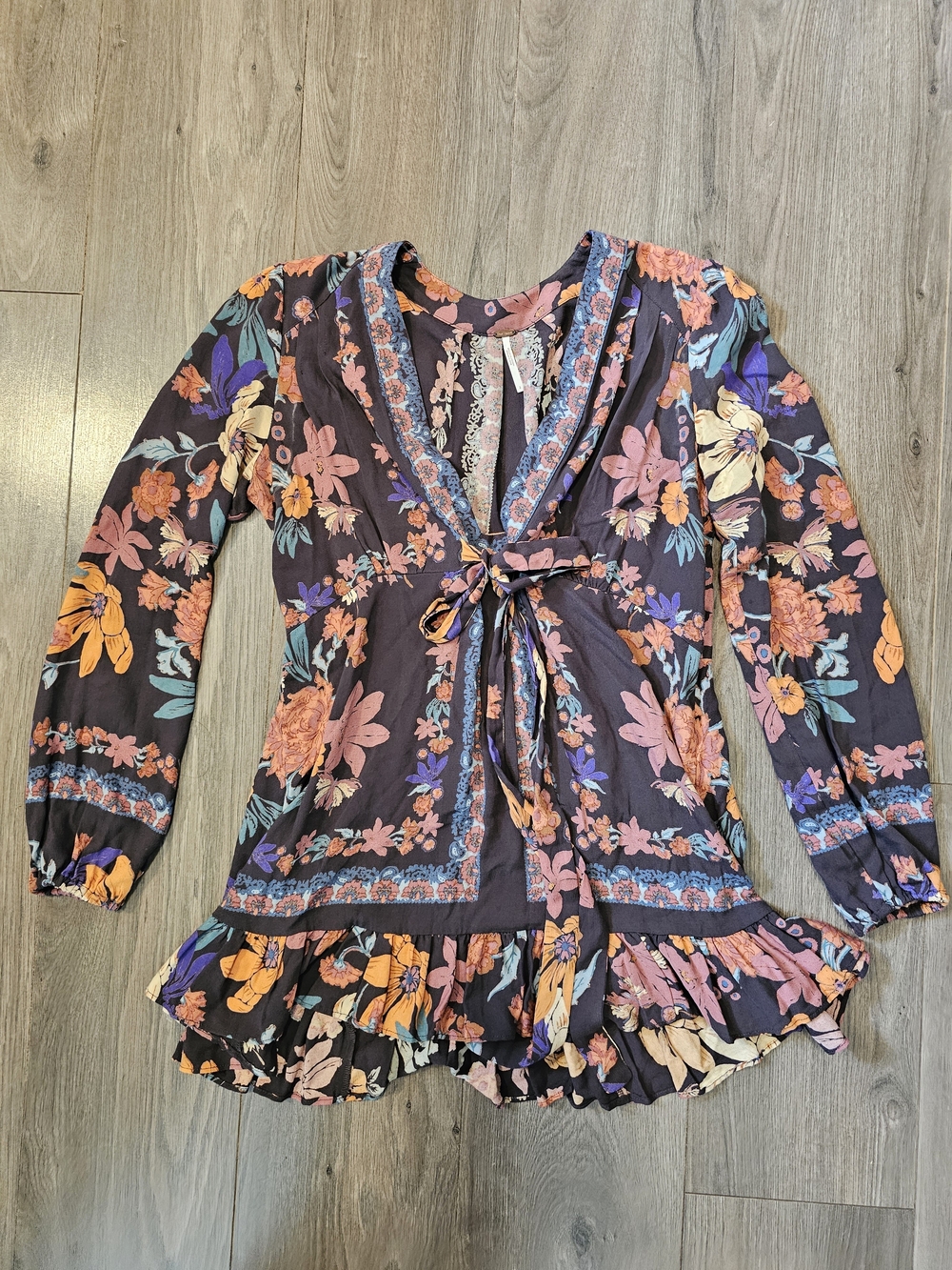 Free People -Violet Hill Women's Black Floral Tie-Front Tunic -Size 2